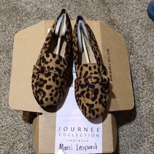 Journee Collection Brown Flats with Leopard Print